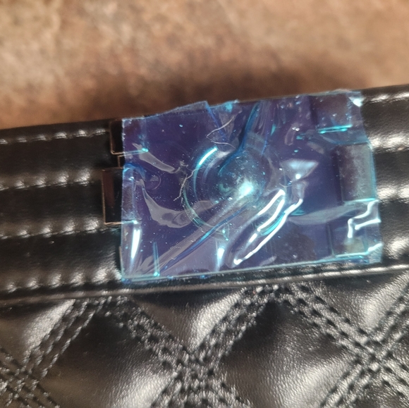 Purse - Picture 3 of 3